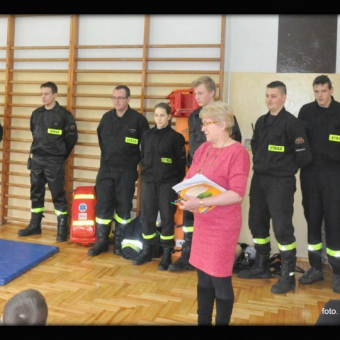 Powiększ obraz: Wizyta Ochotniczej Straży Pożarnej Osiedle Stałe